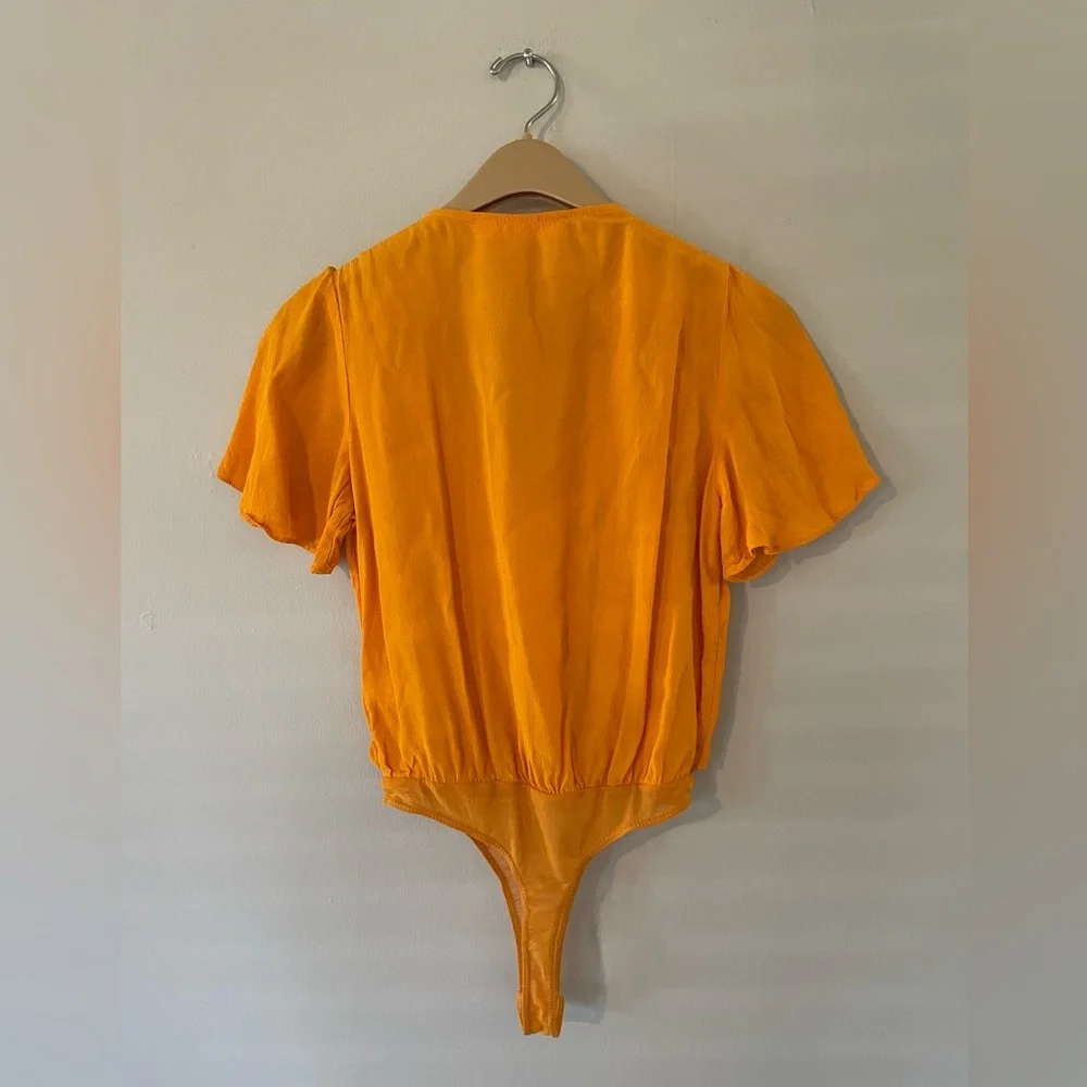 ASTR The Label Cory Bright Orange Tie-Front Bodysuit - Picture 3 of 4